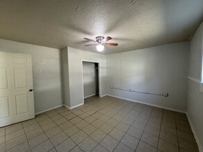 20756 Old Hwy 59 in Heavener, OK - Building Photo - Building Photo