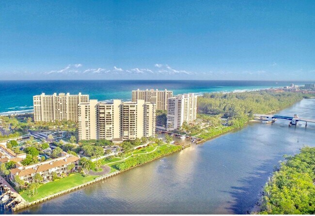4201 N Ocean Blvd in Boca Raton, FL - Building Photo - Building Photo