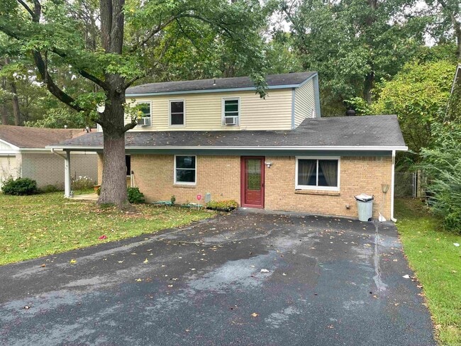 property at 10216 Woodbridge Dr