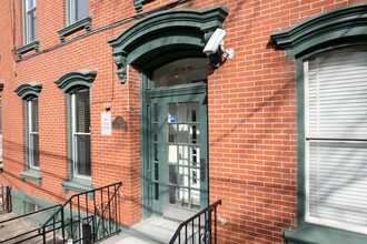 807 Garden St in Hoboken, NJ - Foto de edificio - Building Photo