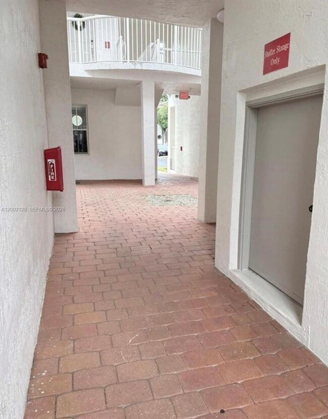 4311 SW 160th Ave in Miramar, FL - Building Photo - Building Photo