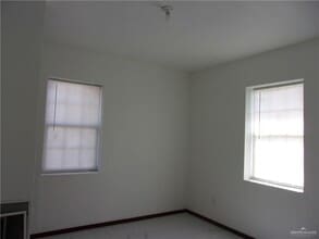 5 Mile Line Rd in Mission, TX - Building Photo - Building Photo