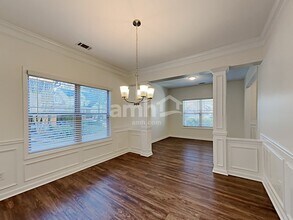 1661 Stoney Chase Dr in Lawrenceville, GA - Building Photo - Building Photo