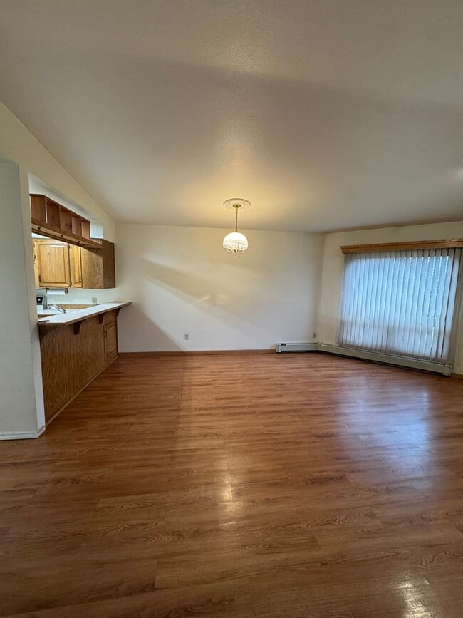 4109 Lynn Dr in Anchorage, AK - Building Photo - Building Photo