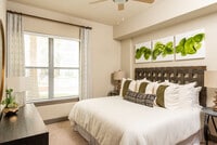 Memorial Hills photo'