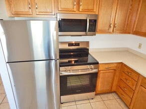 95 Pine St in East Rochester, NY - Building Photo - Building Photo