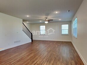 8399 Northpoint Dr in Sunbury, OH - Building Photo - Building Photo