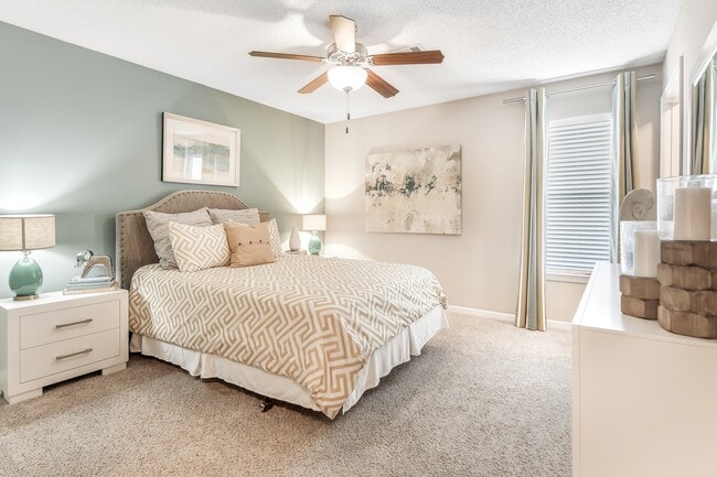 Avalon Apartment Homes in Starkville, MS - Building Photo - Building Photo