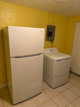 1517 1st St NE in Atlanta, GA - Foto de edificio - Building Photo