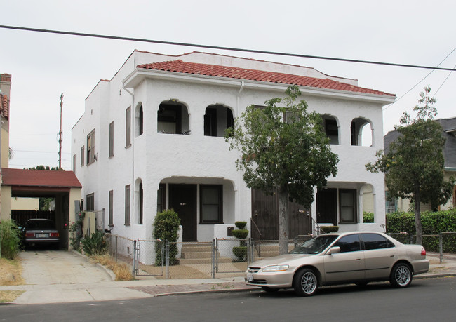 1353 W 35th St in Los Angeles, CA - Building Photo - Building Photo