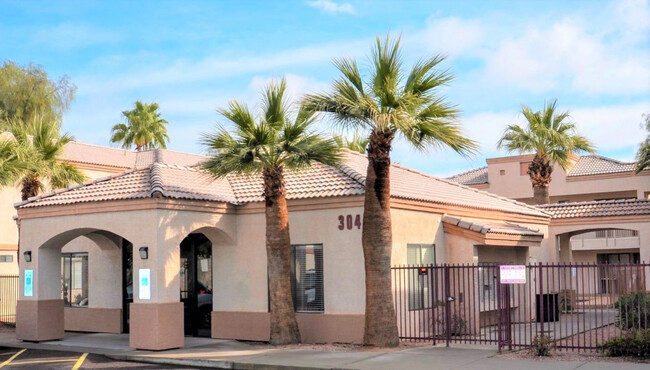 Paradise Palms I in Phoenix, AZ - Building Photo - Building Photo