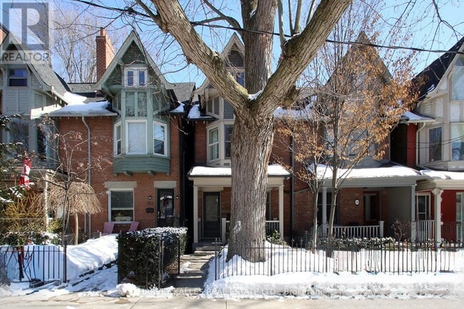 431 Sumach St in Toronto, ON - Building Photo - Building Photo