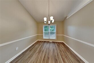 629 Glendale Forest Dr in Woodstock, GA - Building Photo - Building Photo