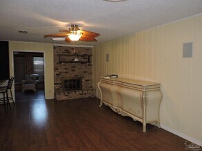 12134 Longwood Dr in Pensacola, FL - Building Photo - Building Photo