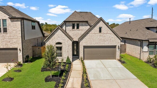 property at 1907 Meadow Trail Dr