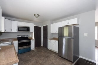 2974 McGlynn Ct in Decatur, GA - Building Photo - Building Photo