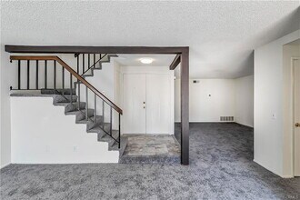 12228 Leayn Ct in Los Angeles, CA - Building Photo - Building Photo