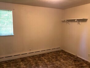 1330 NE Hillside Dr, Unit A in Pullman, WA - Building Photo - Building Photo