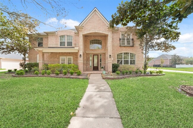 property at 3505 Parkside Dr