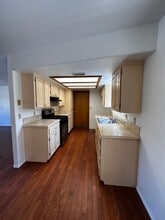 1838 Golden Gate Ave in Kingman, AZ - Building Photo - Building Photo