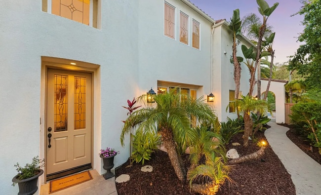 6213 Paseo Privado in Carlsbad, CA - Building Photo - Building Photo