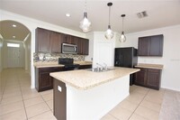 5850 Forest Ridge Dr in Winter Haven, FL - Building Photo - Building Photo