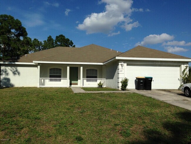 property at 1727 Rangoon Rd NW