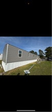 104 Bunk Dr in Lumberton, NC - Building Photo - Building Photo