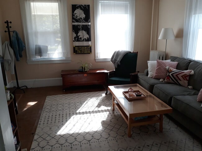 99 Jackson Rd, Unit 99 in Newton, MA - Building Photo - Building Photo