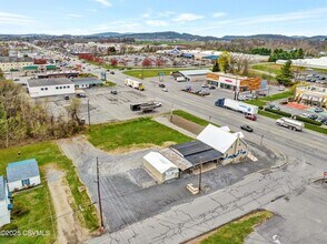 1538 N Susquehanna Trail in Selinsgrove, PA - Building Photo - Building Photo