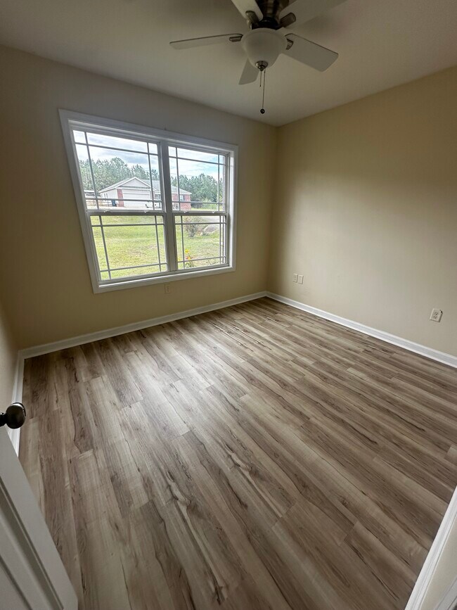 472 Jester Street in Cowarts, AL - Building Photo - Building Photo
