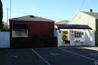 Harbor Place in Santa Cruz, CA - Foto de edificio - Building Photo