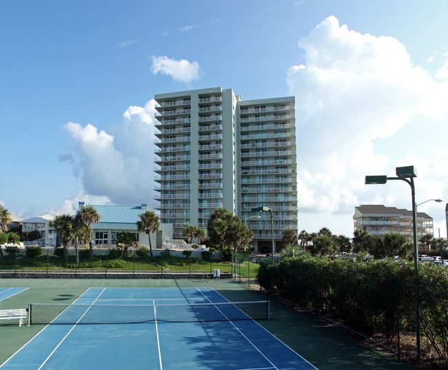 Tristan Towers in Gulf Breeze, FL - Building Photo - Building Photo