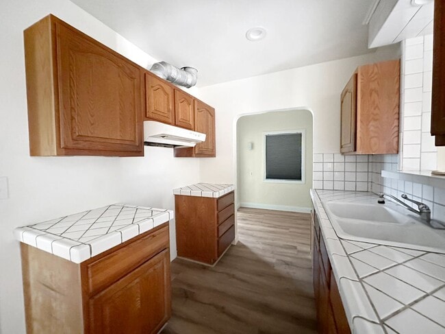 11666 Killian St in El Monte, CA - Building Photo - Building Photo