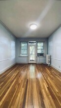148 Strathmore Rd, Unit 6 in Boston, MA - Foto de edificio - Building Photo