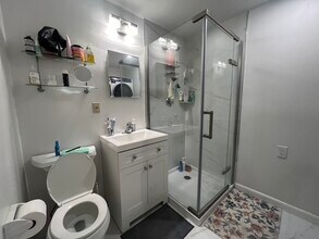 153 Erie St in Cambridge, MA - Foto de edificio - Building Photo