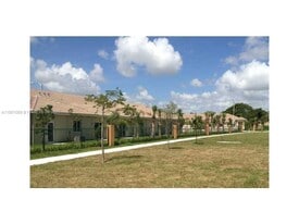 13244 Old Biscayne Dr in Homestead, FL - Building Photo