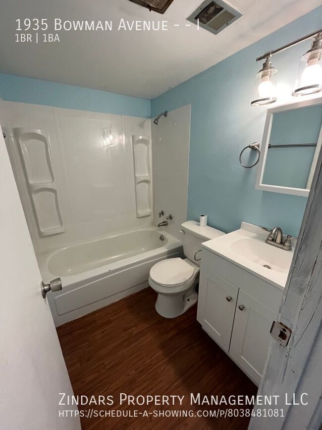property at 1935 N Bowman Ave