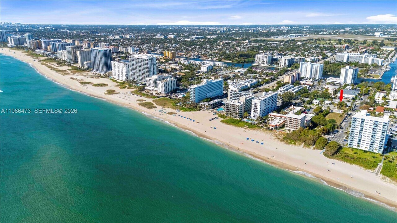 3240 NE 16th St in Pompano Beach, FL - Building Photo