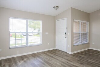 6226 Chapel Pines Blvd in Wesley Chapel, FL - Building Photo - Building Photo