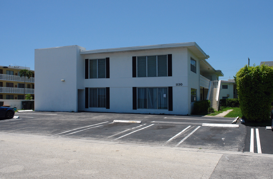 1130 102nd St in Bay Harbor Islands, FL - Building Photo