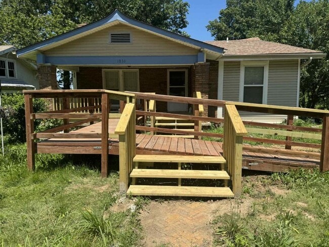 property at 1836 Freeman Ave