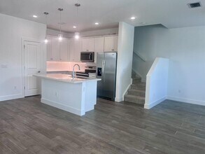 631 Parsons Wy in Deerfield Beach, FL - Building Photo - Building Photo