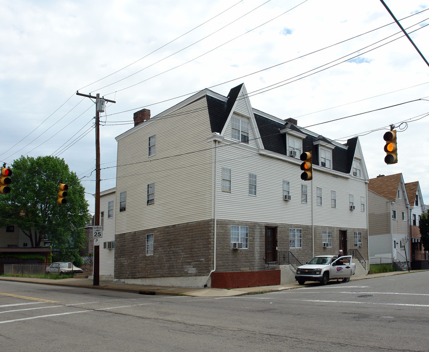 4901-4905 Cypress St in Pittsburgh, PA - Building Photo