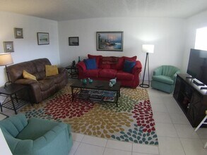 420 Piedmont I in Delray Beach, FL - Building Photo - Building Photo