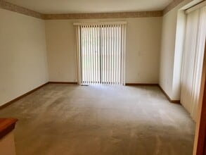 26233 Annagrove Ln, Unit Annagrove in Chesterfield, MI - Building Photo - Building Photo