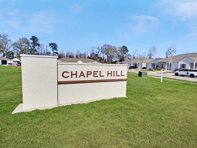 property at 2925 Palatine Pl