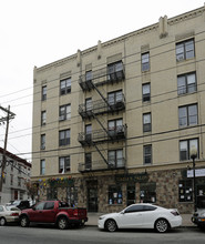 4536 Park Ave in Weehawken, NJ - Foto de edificio - Building Photo