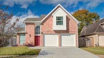 4427 Waterfall Way in Sugar Land, TX - Building Photo