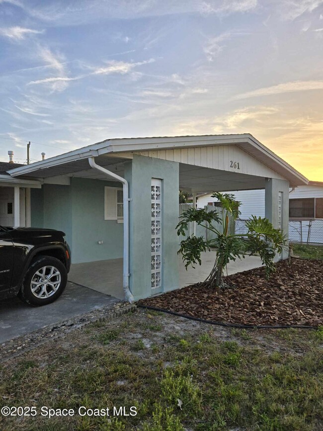 261 Narvaez Dr in Titusville, FL - Building Photo - Building Photo
